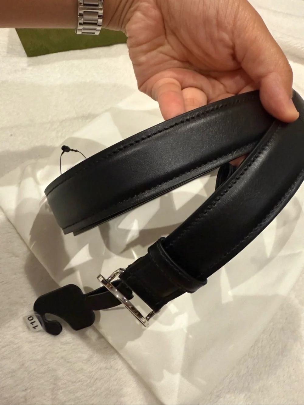 Gucci Black Leather thin Belt with Silver Signature Buckle 110